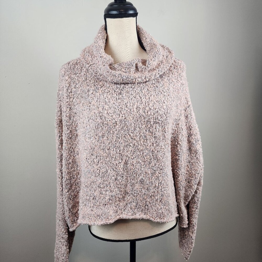 Altard State sz Large Womens Beige Bouclรฉ Cropped Sweater With Cowl Neck